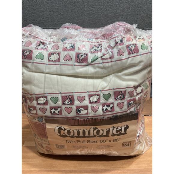 VGT Country Cottage Comfort w/ Pattern of Cows Sheep & Hearts Twin/Full 68x86 - Picture 1 of 5